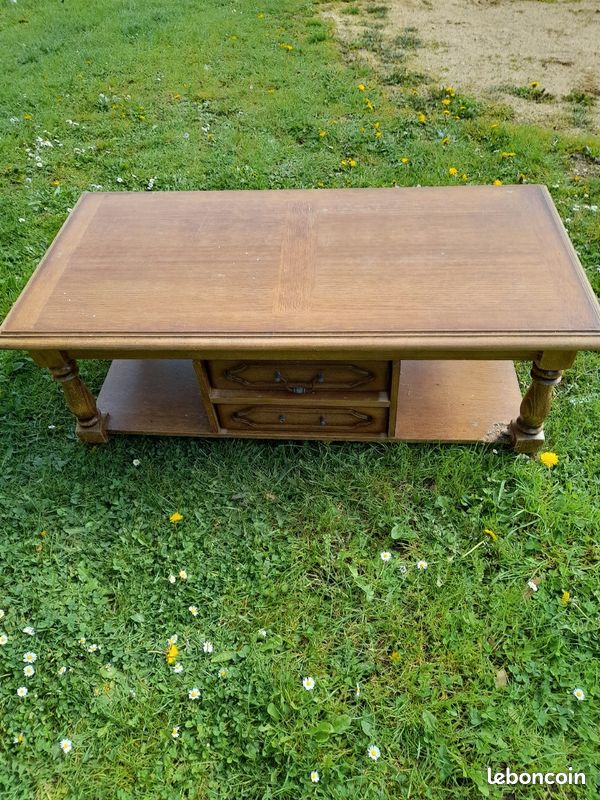 Table basse en bois à tiroirs (image 1)