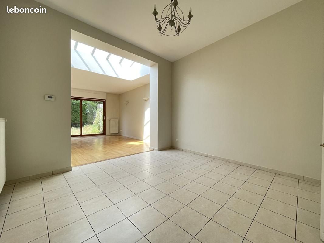 Maison 5 pièces 140 m² · à Lambersart · 140 m² · 464 000 €