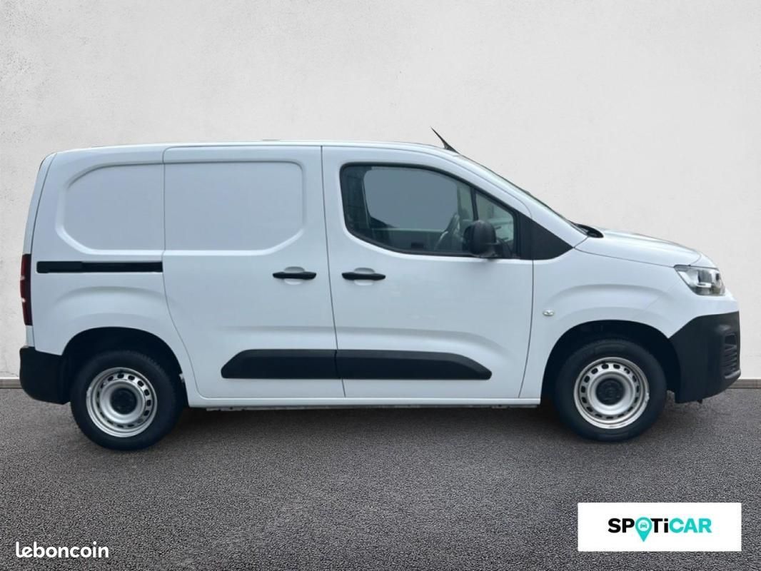 Citroën Berlingo VAN TAILLE M 650KG BLUEHDI 100 S&S BVM6 TVA RECUPERABLE (image 4)