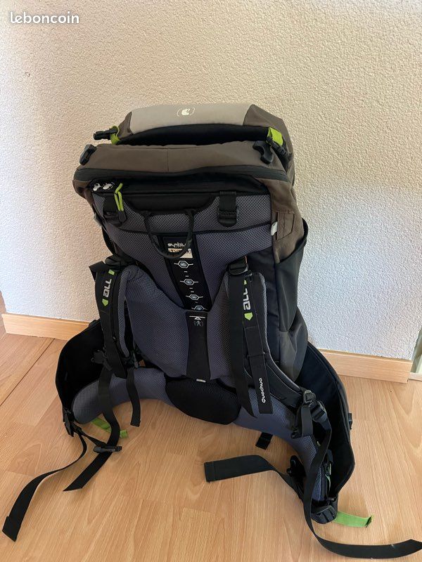 Sac à dos Forclaz symbium 65L Accessoires Bagagerie