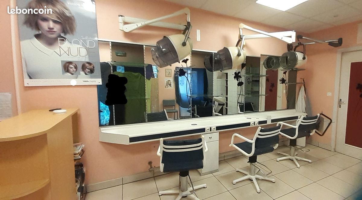 Lot matériel salon de coiffure (image 1)