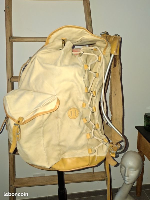 Sac à dos Lafuma vintage années 60 avec armatures et