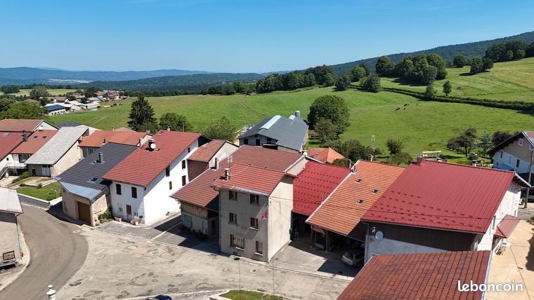 Maison 7 pièces 100 m²