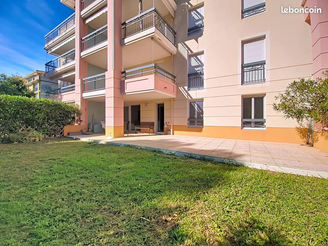 Appartement 3 pièces 70 m² · à Fréjus · 70 m² · 520 000 €