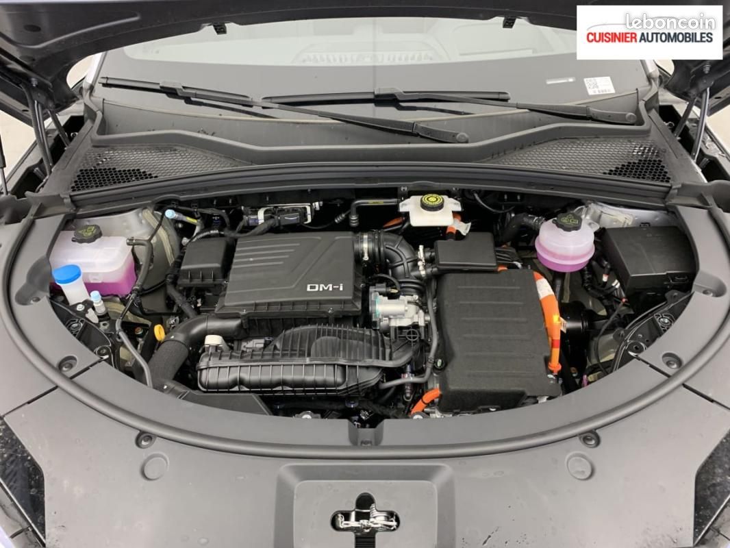 BYD Seal U 1.5l DM-i 218 ch PHEV Boost (image 25)