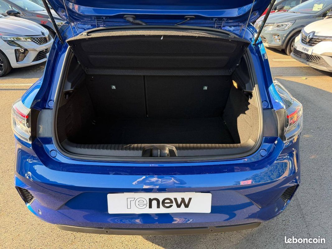 RENAULT Clio E-Tech full hybrid 145 Evolution (image 10)