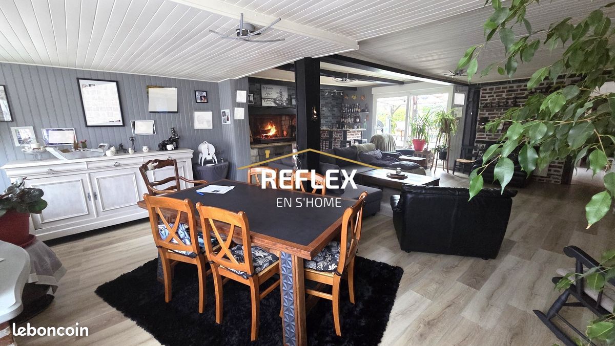 Maison 8 pièces 229 m² · à Bouquemaison · 229 m² · 218 000 €
