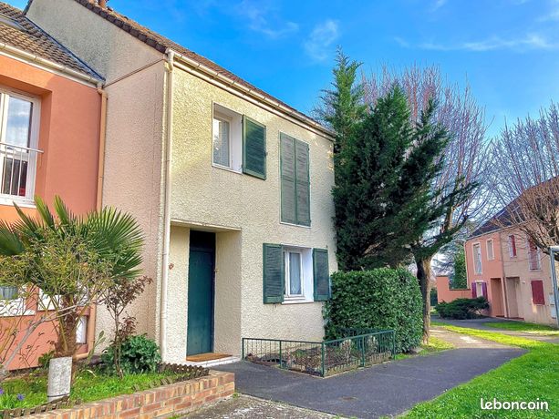 Propriété 5 pièces 140 m²