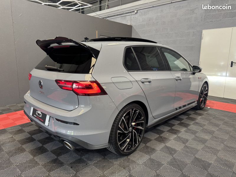 Volkswagen GOLF VIII 2.0 TSI 300CH GTI CLUBSPORT DSG7 (image 3)