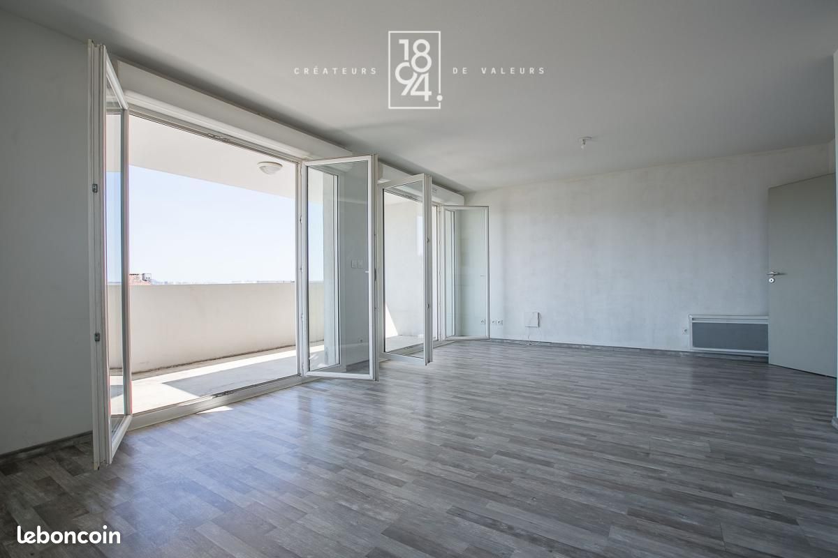 Appartement 3 pièces 63 m² · à Marseille · 63 m² · 130 000 €