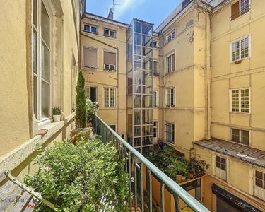 Appartement 1 350 000 € - 252 m²