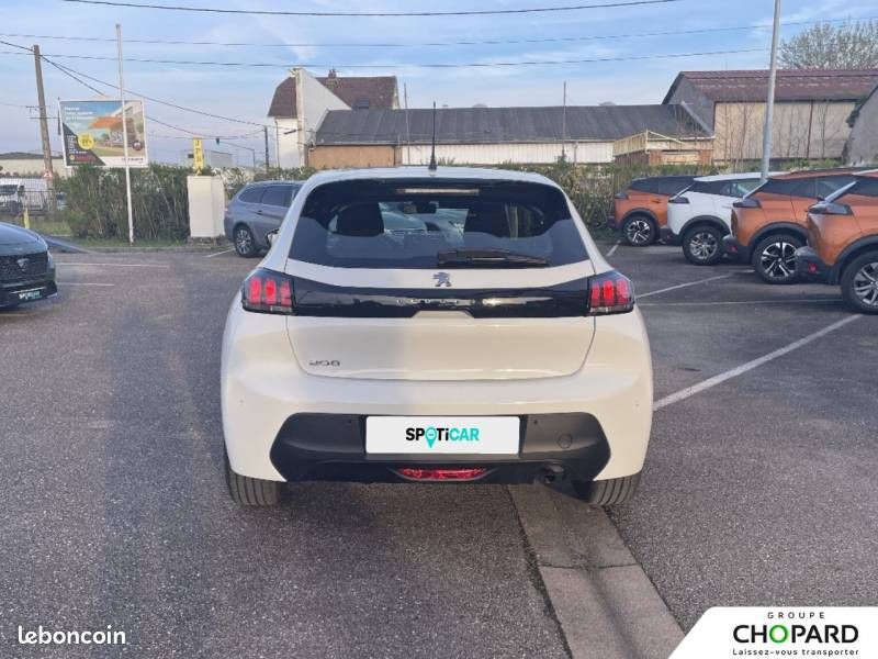 Peugeot 208 PureTech 100 S&S EAT8 Active Pack (image 24)