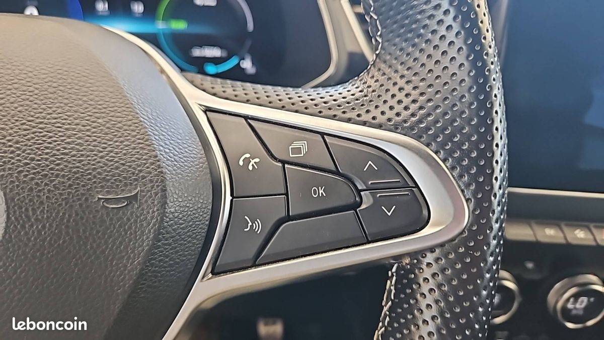 Renault captur e tech full hybrid 145 engineered (image 25)