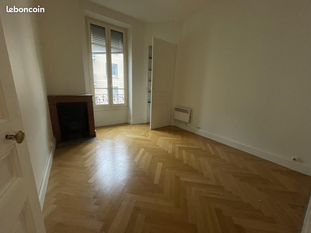 Appartement 2 pièces 59 m² · à Villeurbanne · 59 m² · 859 €