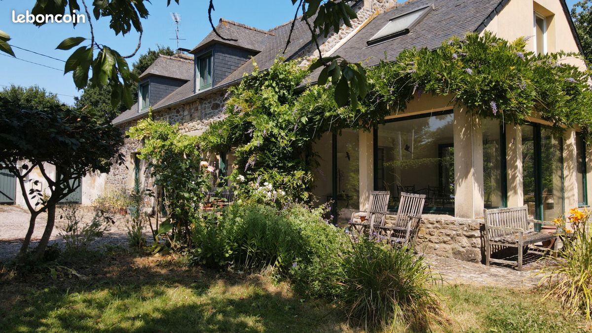 Maison 6 pièces 120 m² · à Plédéliac · 120 m² · 242 075 €