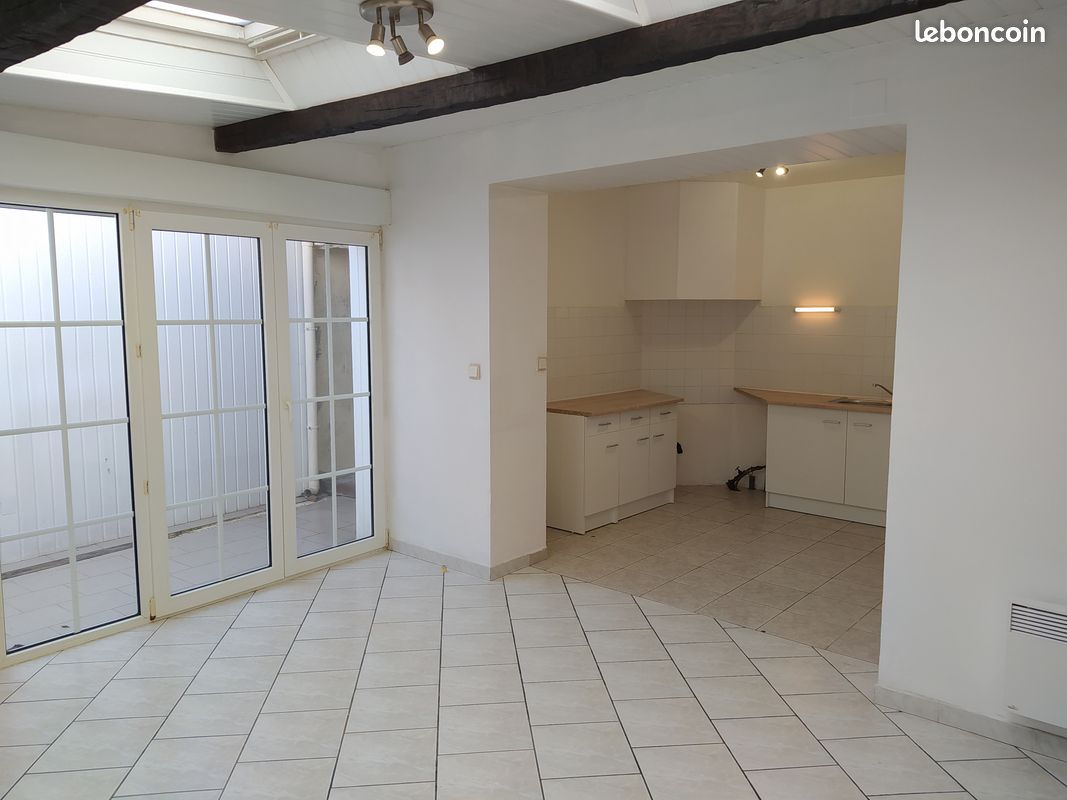 Appartement 2 pièces 65 m² · à Aubigny-en-Artois · 65 m² · 560 €