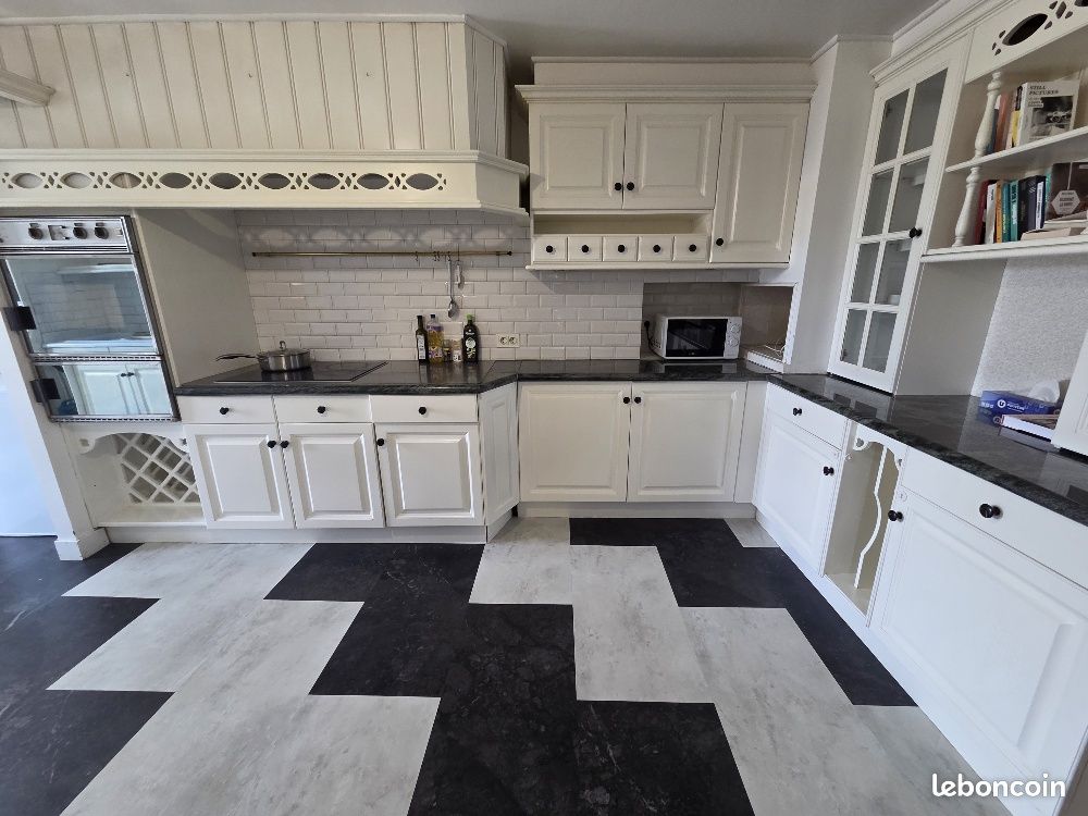 Maison 287 m² · à Excideuil · 287 m² · 198 000 €
