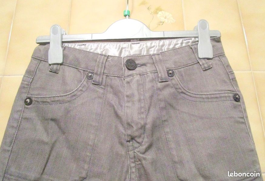 Jean ou pantalon gris bas des jambes large, intérieur satin, magnifique t. 34 (image 2)