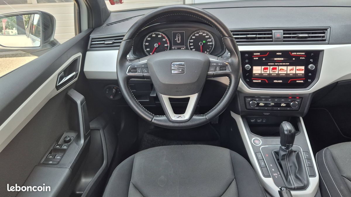 SEAT Arona 1.0 EcoTSI 115 ch Start/Stop DSG7 Xcellence (image 20)