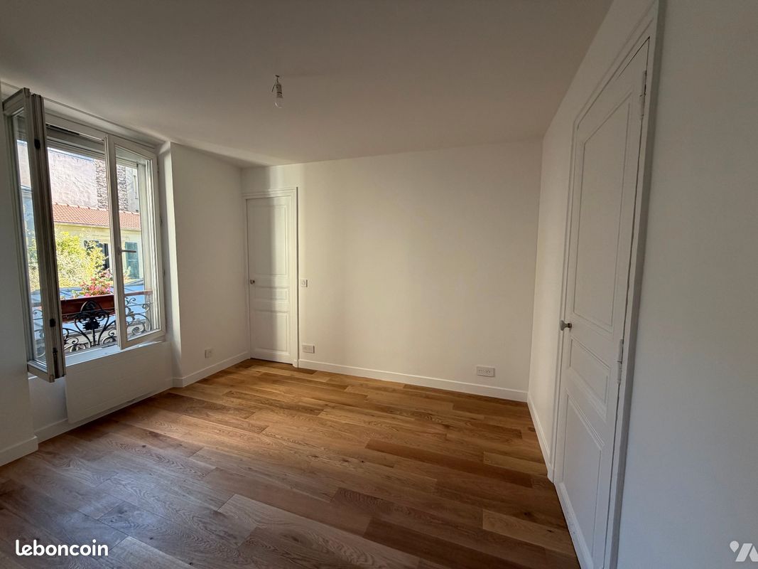 Appartement 2 pièces 32 m² · à Paris · 32 m² · 287 000 €