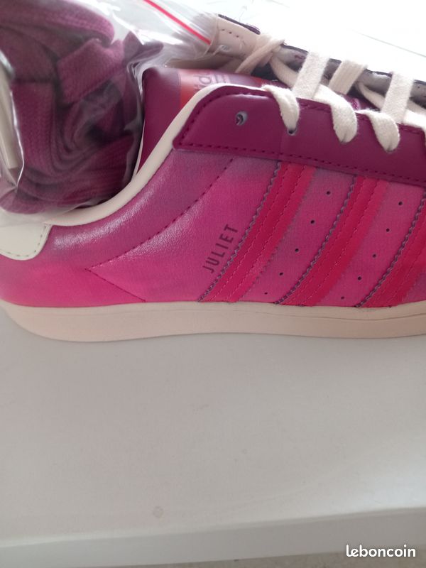 Baskets Adidas superstar srie limite Romeo et Juliette - Chaussures