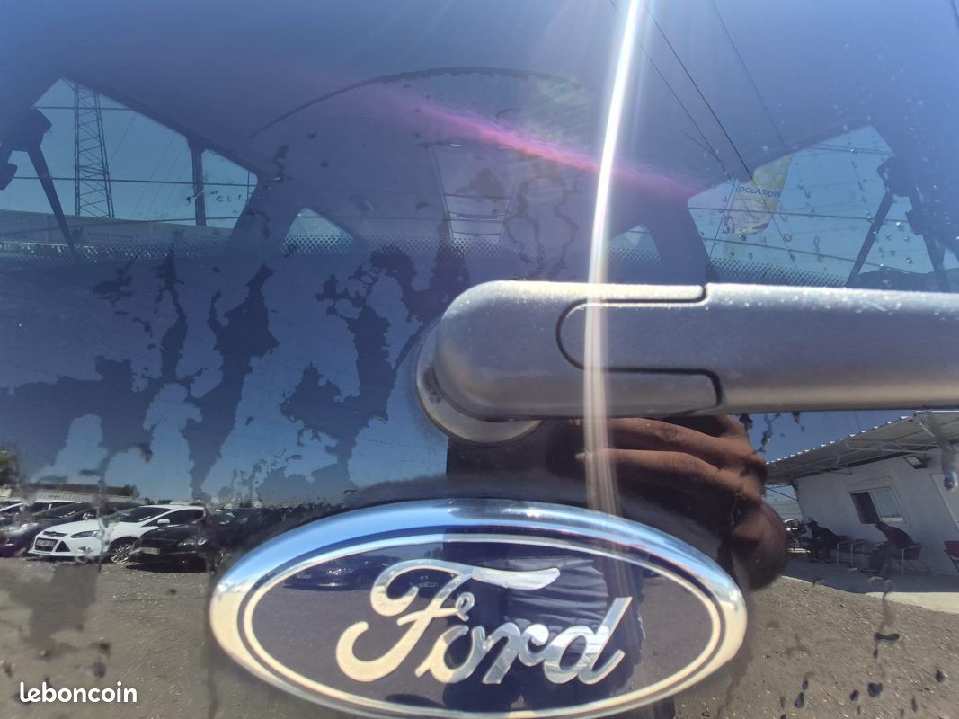 FORD Galaxy II Phase 2 2.0 TDCi 16V Powershift 140 cv Boîte autoBON Etat 2013 (image 13)