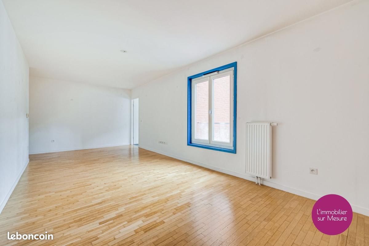 Appartement 2 pièces 49 m² · à Montreuil · 49 m² · 350 000 €