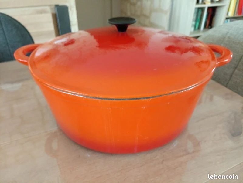 LAGUIOLE CUISSON - Cocotte en fonte ronde - "Masseiron Emeraude&quot