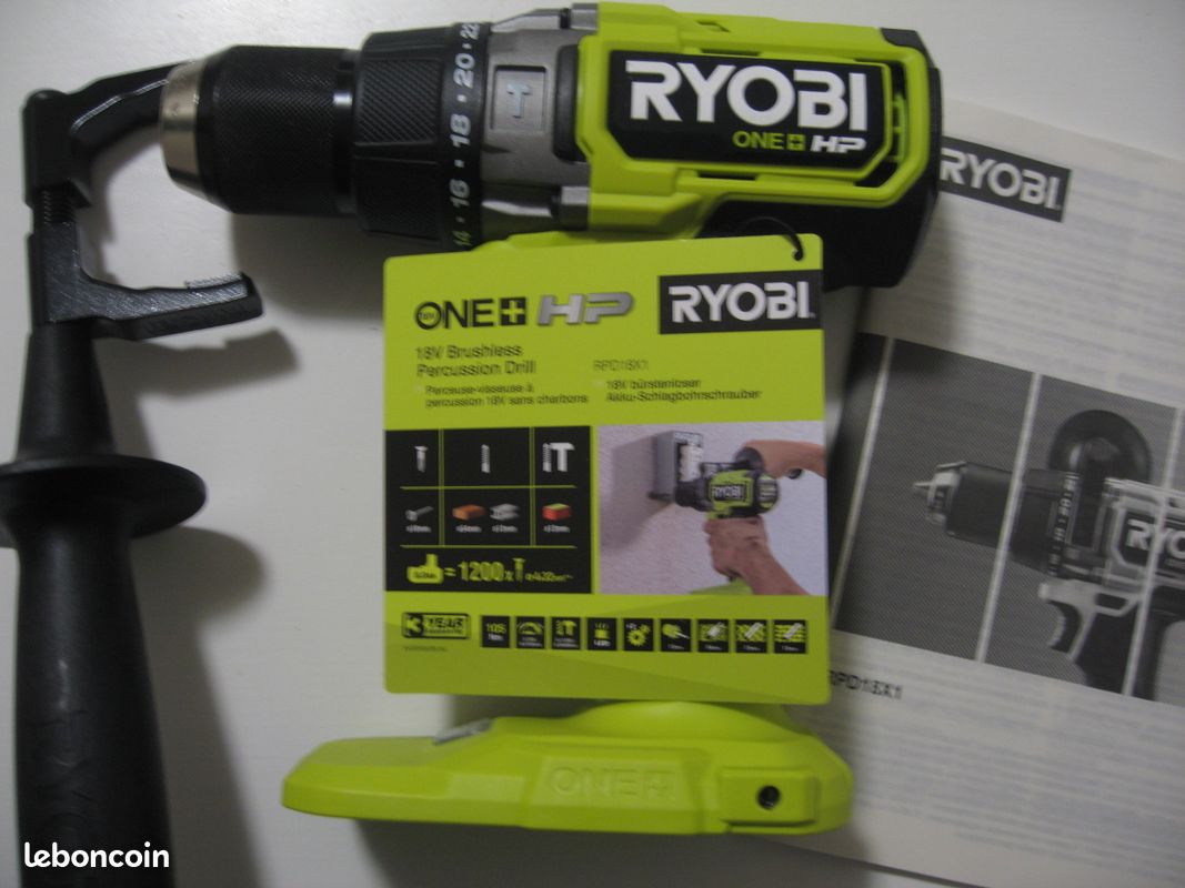 Perceuse à percussion RYOBI 18V One+ - 1 Batterie 4,0Ah et 2,0Ah - Chargeur rapide - R18PD3-242S | Leroy Merlin