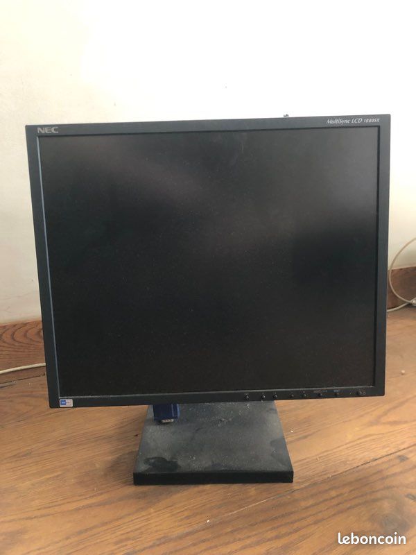 NEC MultiSync LCD2190UXp Ecran TFT LCD 21,3