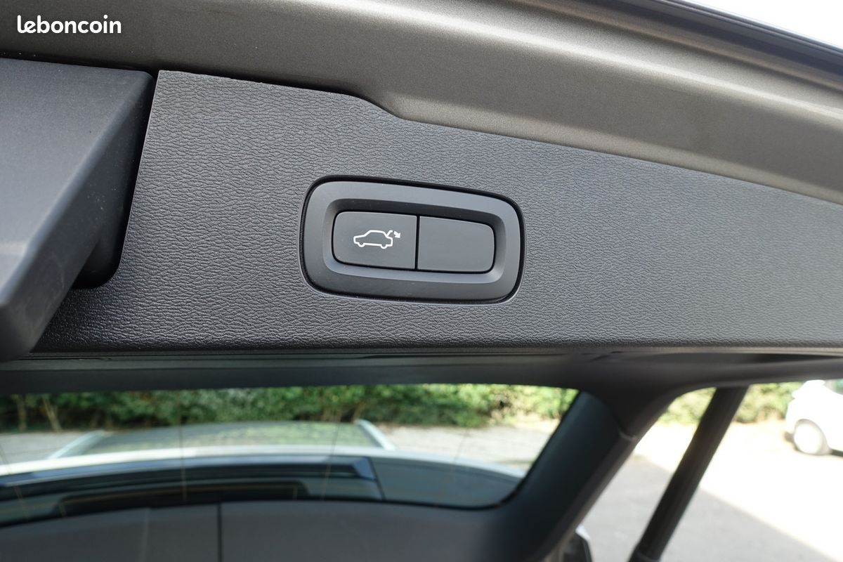V60 T6 Awd Momentum Hybride Rechargeable Geartronic Phev 340ch Semi-cuir/Gps Europe/Carplay/Hayon électrique/Full LED/Régulateur/1*Main/Garantie 12 mois (image 12)
