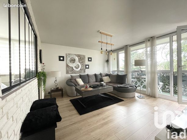 Loft 3 pièces 66 m²