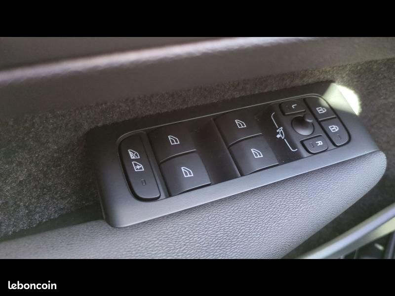 Volvo XC40 B3 163ch Ultra DCT 7 (image 26)