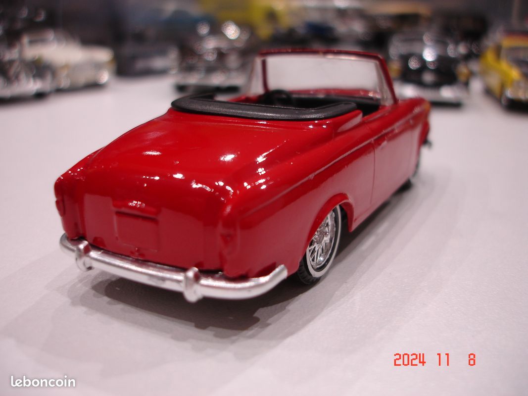 Starter N7 Résine 1/43 - Peugeot 202 Berline