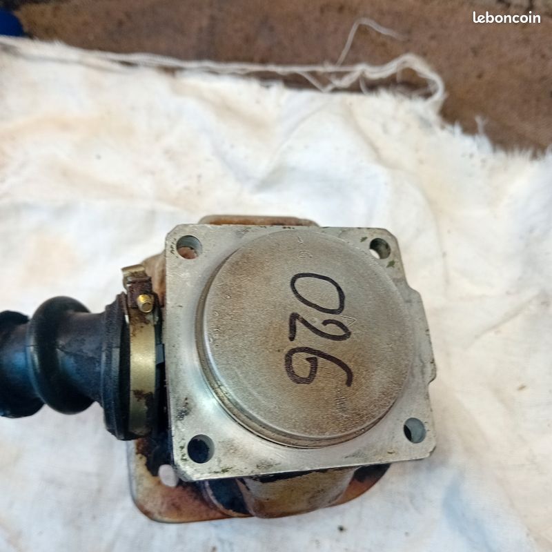 Piston Cylindre Stihl pour tronçonneuse Stihl 026 de 44 mm (image 11)