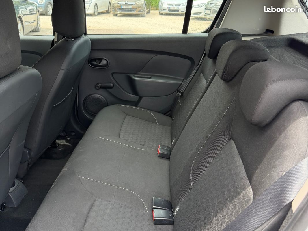 DACIA SANDERO 1.5 dCi 90 FAP Lauréate (image 23)