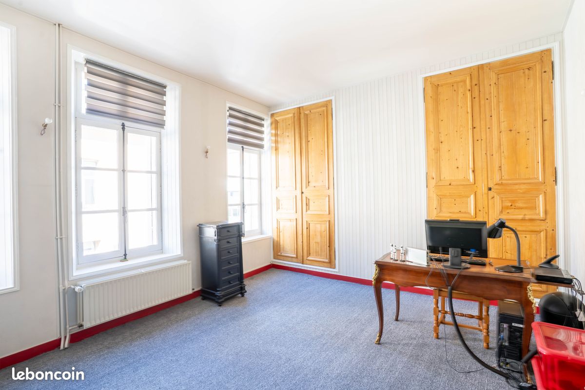Maison 6 pièces 165 m² · à Amiens · 165 m² · 389 000 €