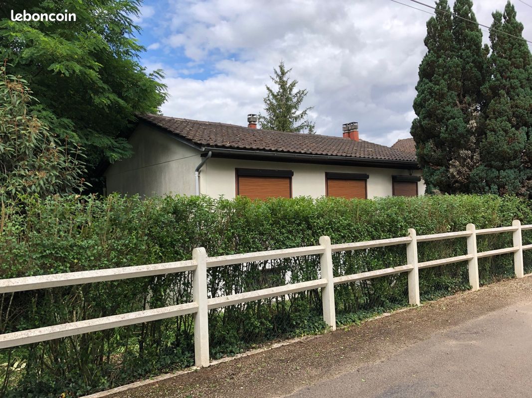 Maison 3 pièces 60 m² · à Vallery · 60 m² · 830 €/mois