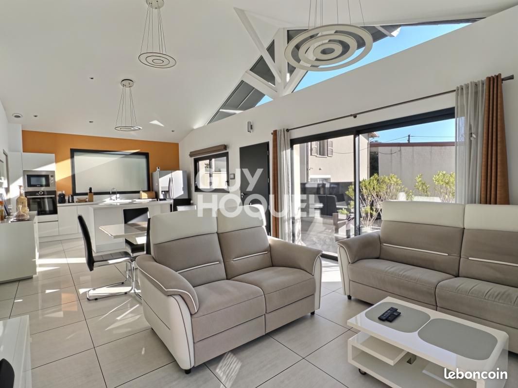 Maison 3 pièces 117 m² · à Lyon · 117 m² · 470 000 €
