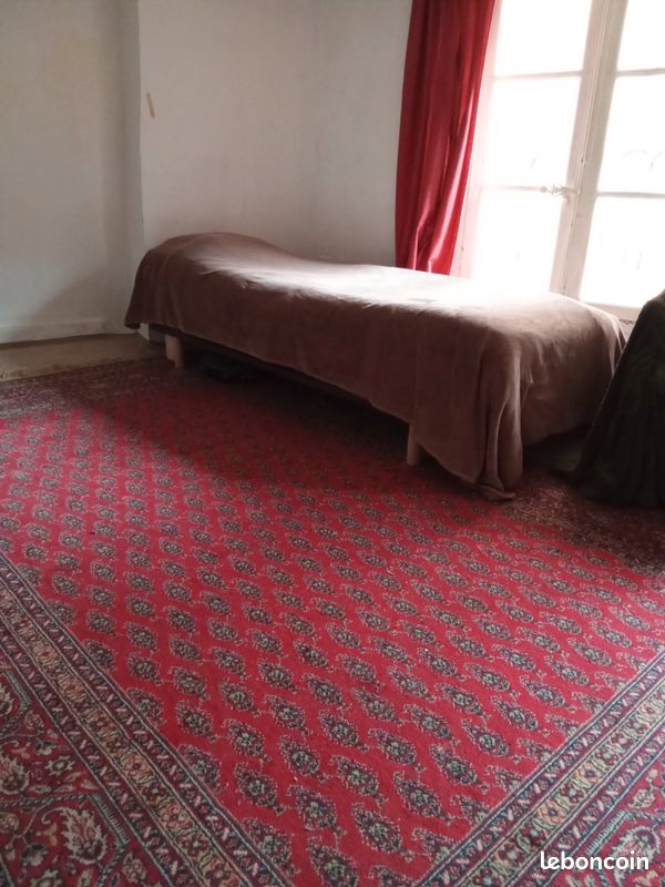 Appartement 3 pièces 74 m² · au Puy-en-Velay · 74 m² · 68 000 €