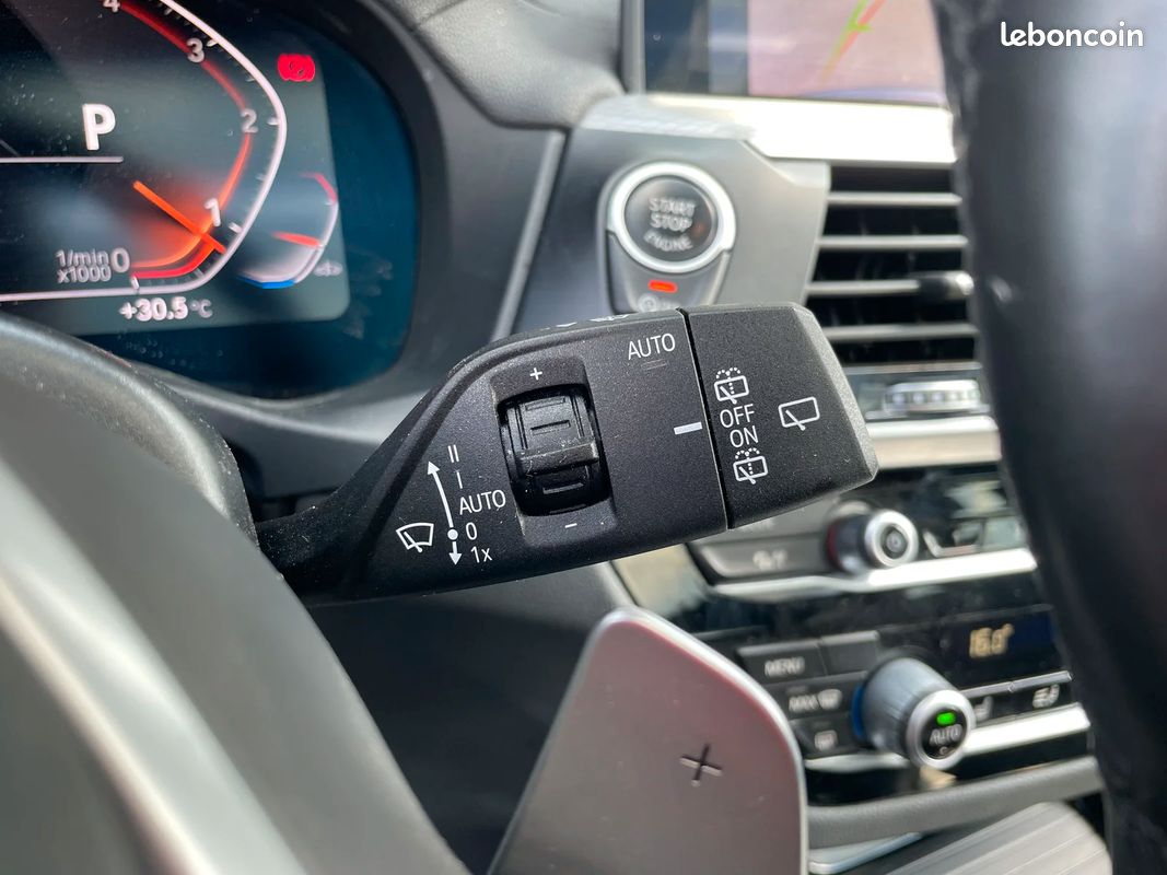 BMW X3 20d 190 ch xDrive M SPORT / TOIT OUVRANT / CARPLAY / CAMERA 360 (image 22)
