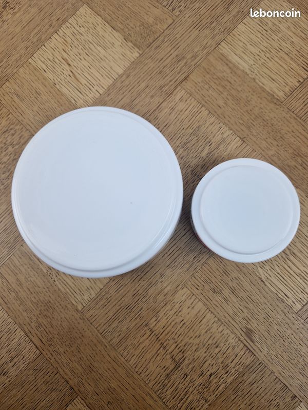 Cendrier Extérieur Lot De 24 Cendriers Ronds - 10,2cm Avec 8 Ports ( plastique Résistant) Cendrier Exterieur De Table