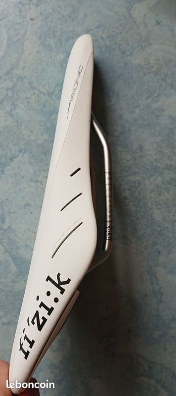 Selle Arione Fizik R7 White (image 2)