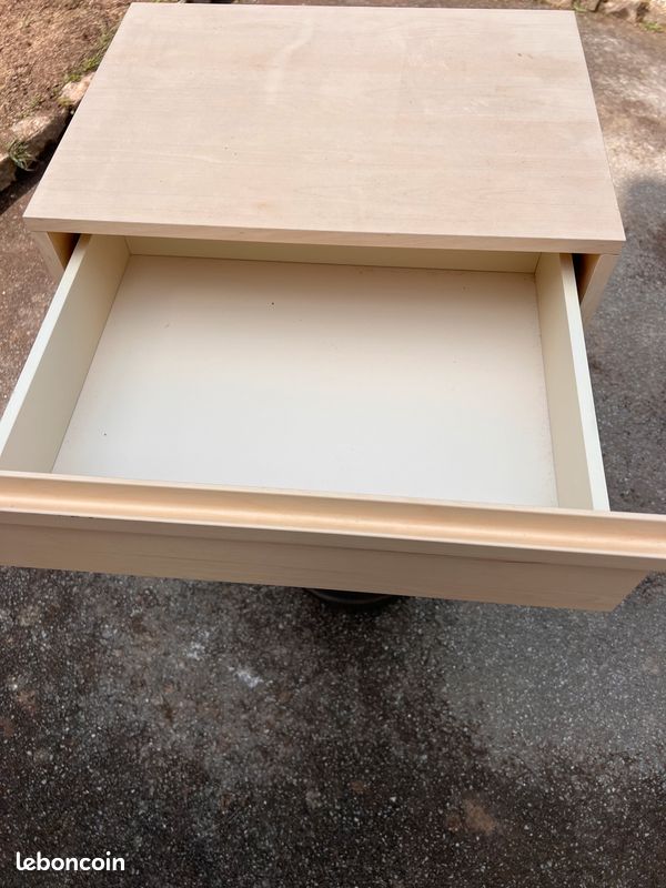 Petit meuble bas 3 tiroirs (image 2)