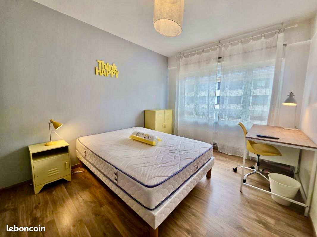 Appartement 6 pièces 97 m² · à Reims · 97 m² · 470 €/mois