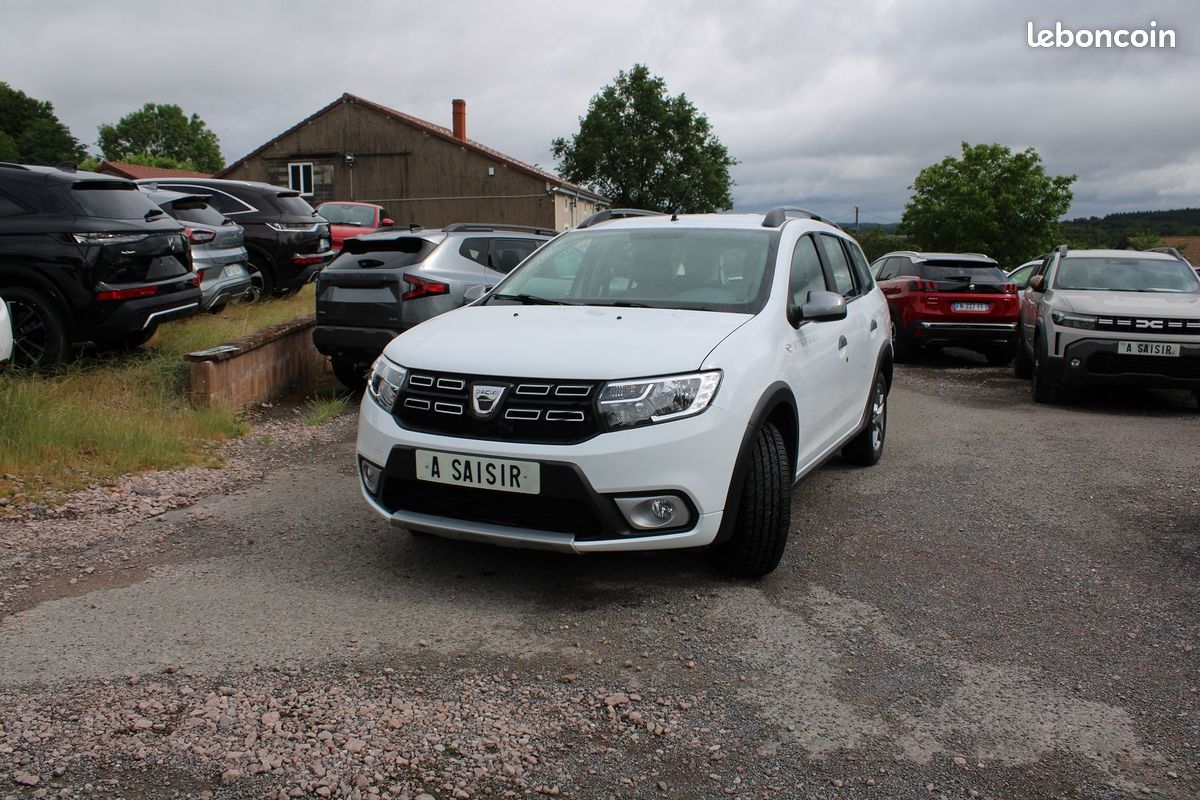 Dacia LOGAN MCV 1L5 BLUEDCI 95 STEPWAY CAMÉRA GPS USB RÉGULATEUR BLUETOOTH ABS LEDS CLIMAT (image 4)