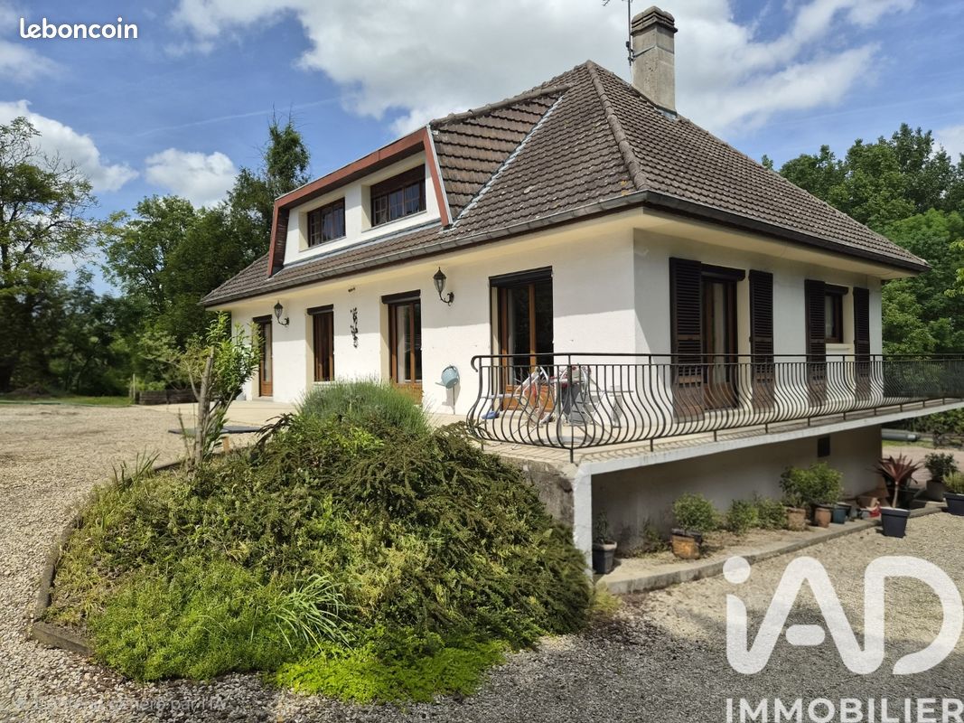 Maison 7 pièces 147 m² · à Connantray-Vaurefroy · 147 m² · 229 900 €
