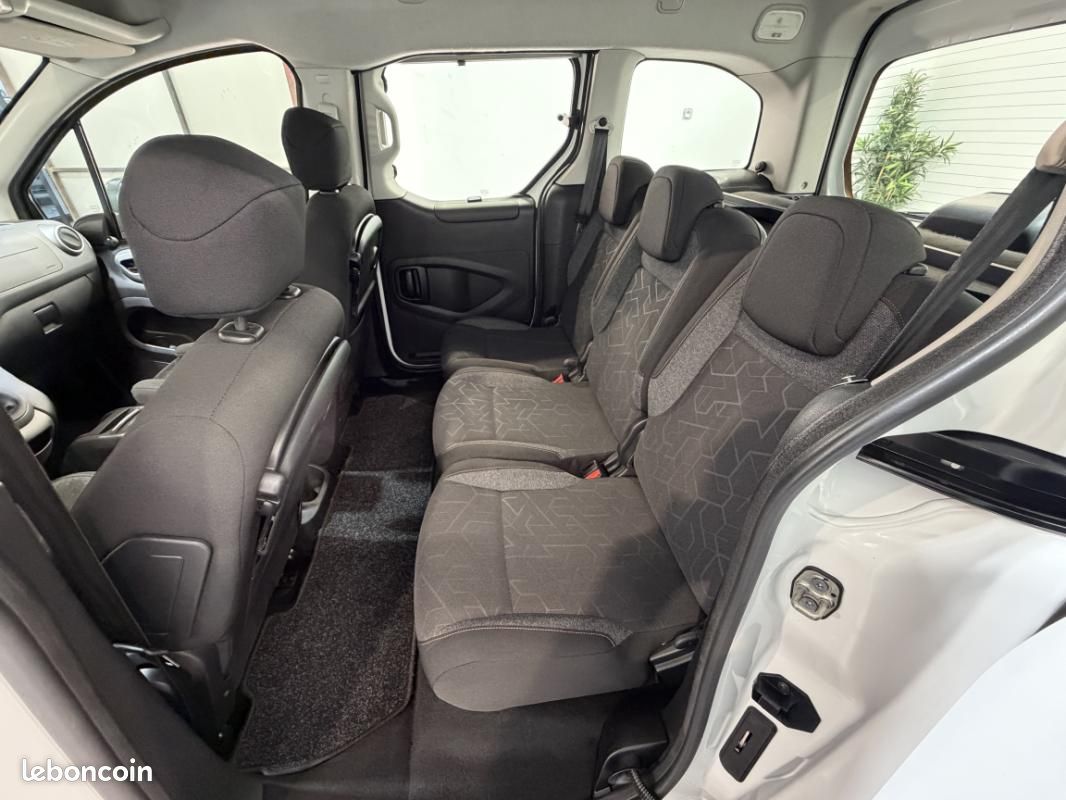Peugeot Partner Tepee 1.6 BlueHDi 100ch BVM5 Style +ATTELAGE (image 23)