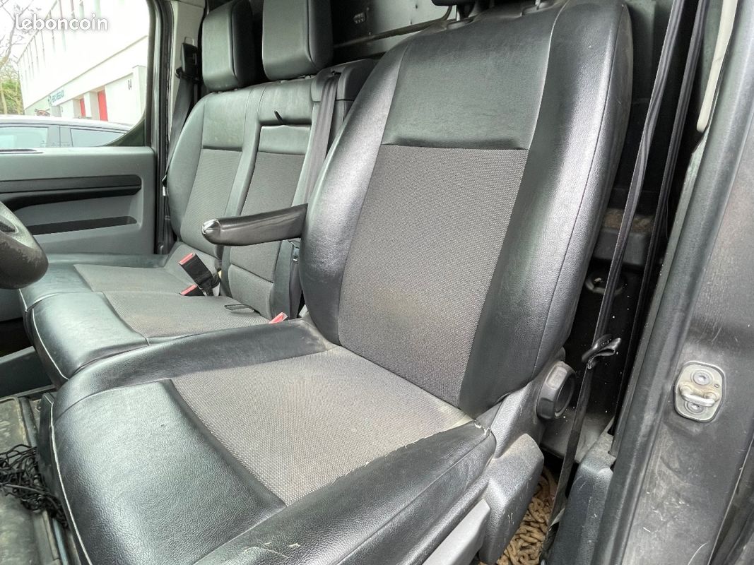 Citroen jumpy fourgon gn m bluehdi 95 ss etg6 business (image 24)