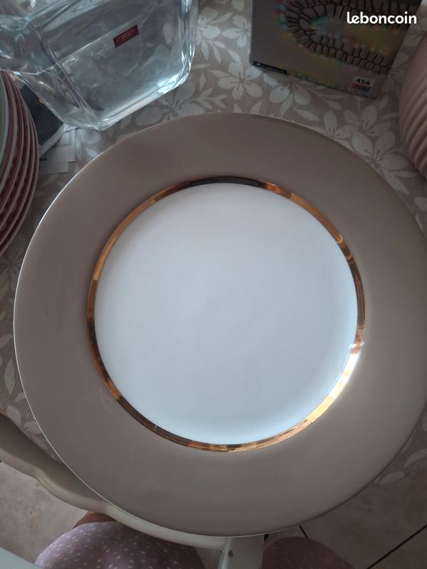 10 assiettes (image 1)